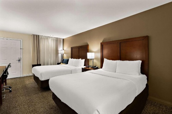 Comfort Inn & Suites Sequoia Kings Canyon image 9